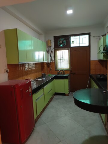 Kitchen in 3 BHK Builder Floor at Uppal Southend, Sector 49 – for Rent