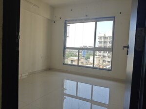 Room in 1 BHK Apartment at Godrej Central, Chembur – for Sale