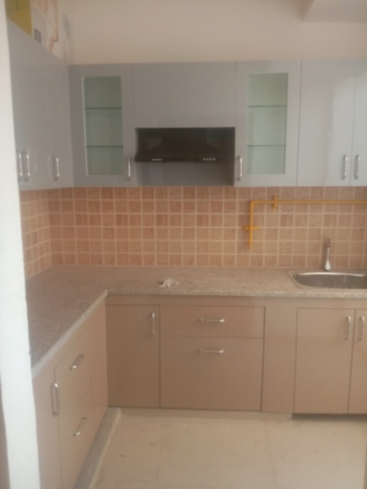 Kitchen, mahagun-mywoods 2 Bedroom 960 Sq.Ft. Apartment In Sector 16c Greater Noida Greater Noida 8592708
