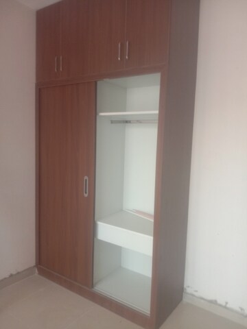 Room in 2 BHK Apartment at Mahagun Mywoods, Sector 16c Greater Noida – for Rent