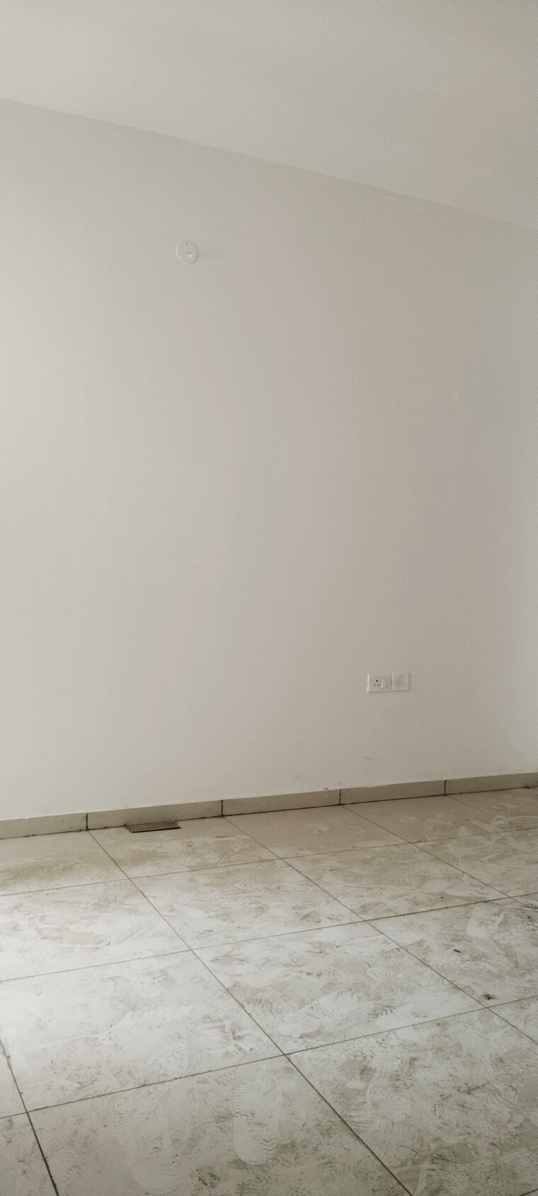 Room, nirala-estate-ii 3 Bedroom 1270 Sq.Ft. Apartment In Tech Zone 4 Greater Noida Greater Noida 8592725