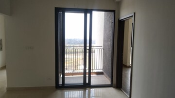 Room in 2 BHK Apartment at Assetz Canvas And Cove, Hosur Road – for Sale