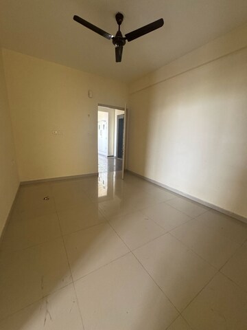 2 BHK Apartment For Rent in Pyramid Fusion Homes, Sector 70a