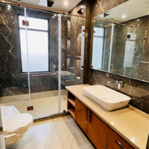 Team Area in 4 BHK Builder Floor at Aravali Hills, Sector 56 – for Sale