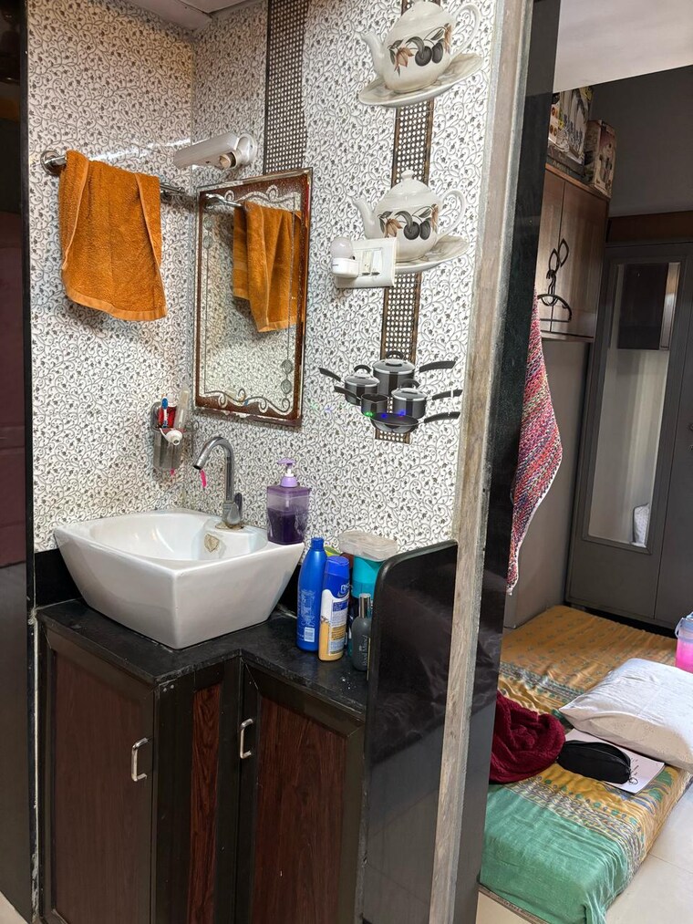 Master Bedroom, latif-park 1.5 Bedroom 450 Sq.Ft. Apartment In Mira Road Thane 8592776