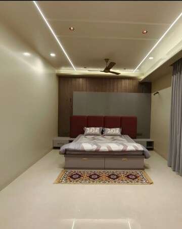 Bedroom in 4 BHK Builder Floor at Sector 33 – for Sale