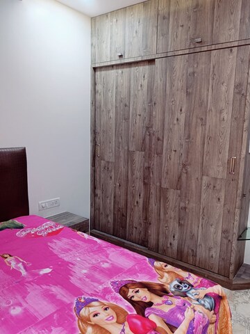 Bedroom in 2 BHK Apartment at Bandra West – for Rent