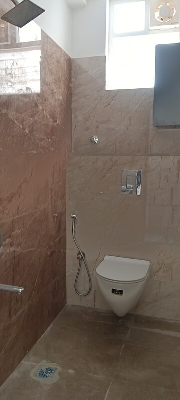 Bathroom in 3 BHK Apartment at Kondapur – for Rent