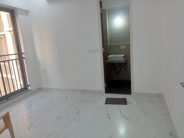 Room in 1 BHK Apartment at Dynamix Avanya, Dahisar East – for Rent