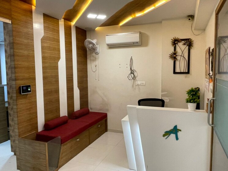 Team Area, iscon-emporio Commercial Office Space 1165 Sq.Ft. In Jodhpur Ahmedabad 8592815