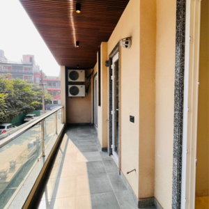 Balcony in 3.5 BHK Builder Floor at Ardee Mall, Sector 52a – for Sale