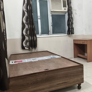 Bedroom in 2 BHK Apartment at Bandra West – for Rent