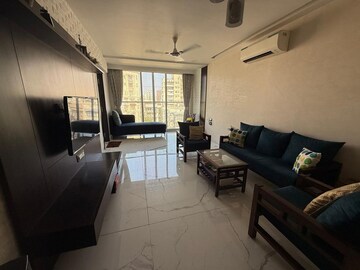 Living Room in 3 BHK Apartment at Bandra West – for Rent
