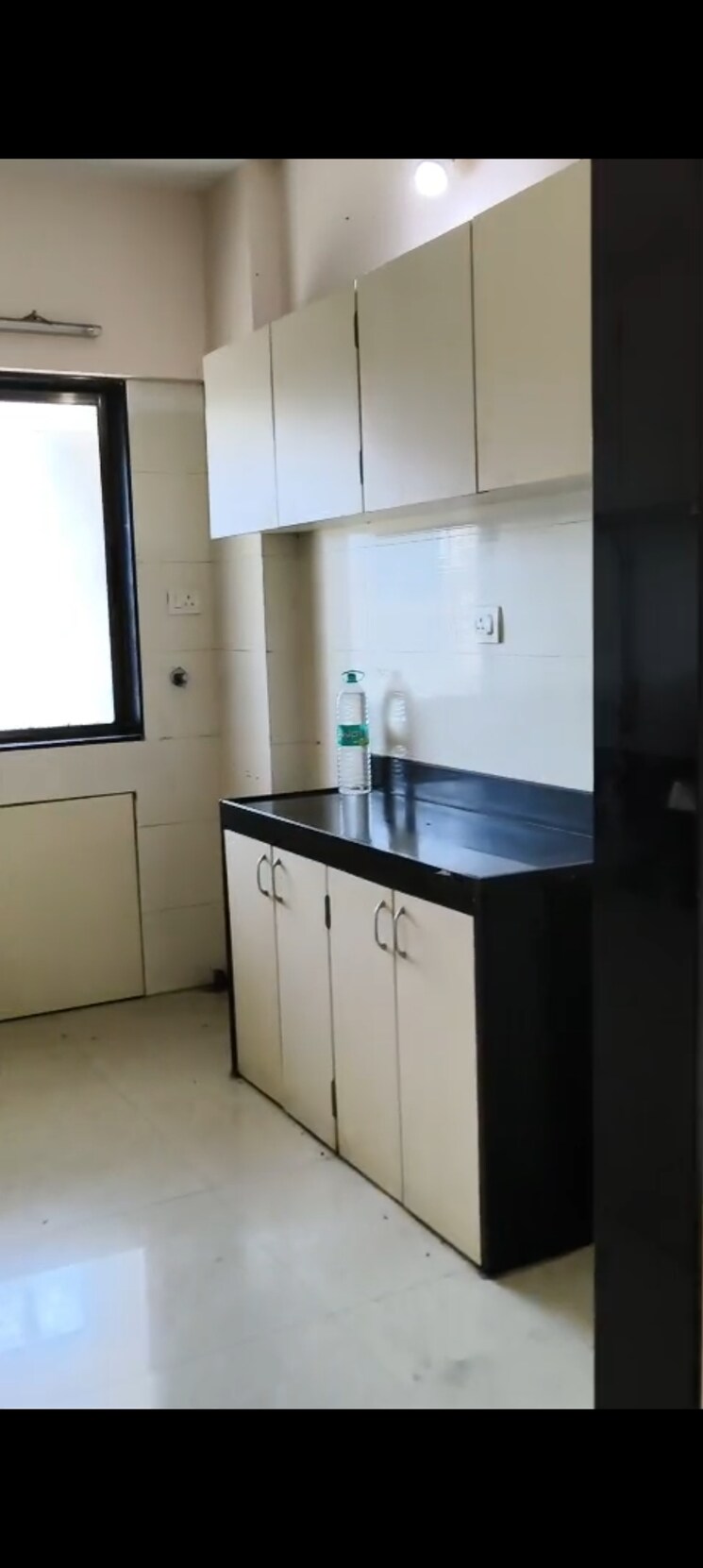 Kitchen, vitthal-krupa-building 3 Bedroom 900 Sq.Ft. Apartment In Vakola Mumbai 8592904