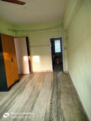 Room in 2 BHK Apartment at Chembur – for Rent