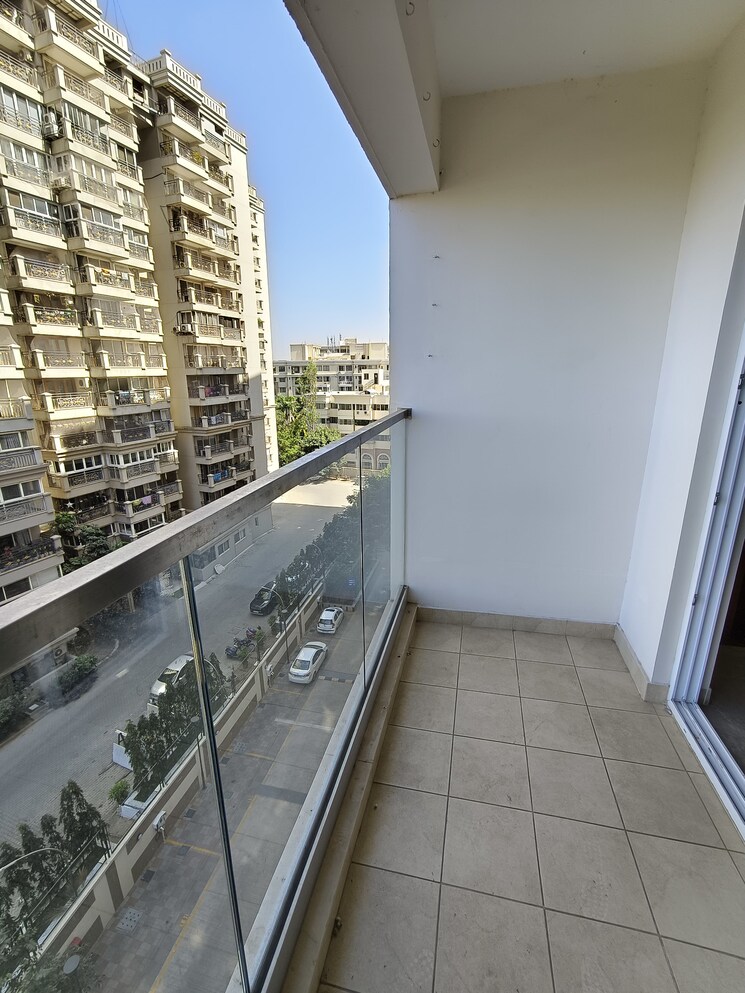 Balcony, prestige-woodland-park 4 Bedroom 2766 Sq.Ft. Villa In Cooke Town Bangalore 8592909