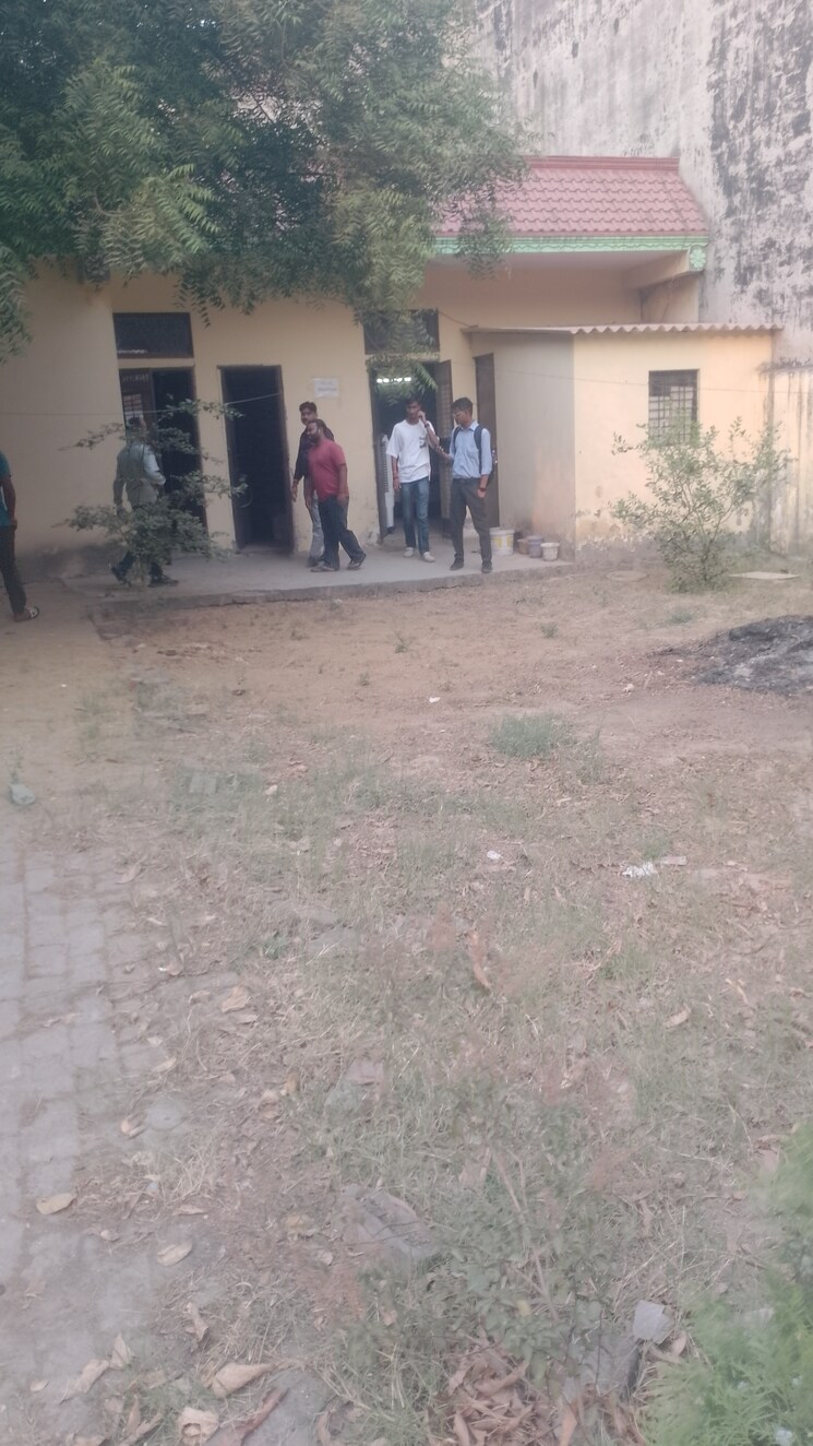  Parking, citihomes 2.5 Bedroom 120 Sq.Mt. Independent House In Omicron Iii Greater Noida Greater Noida 8592997