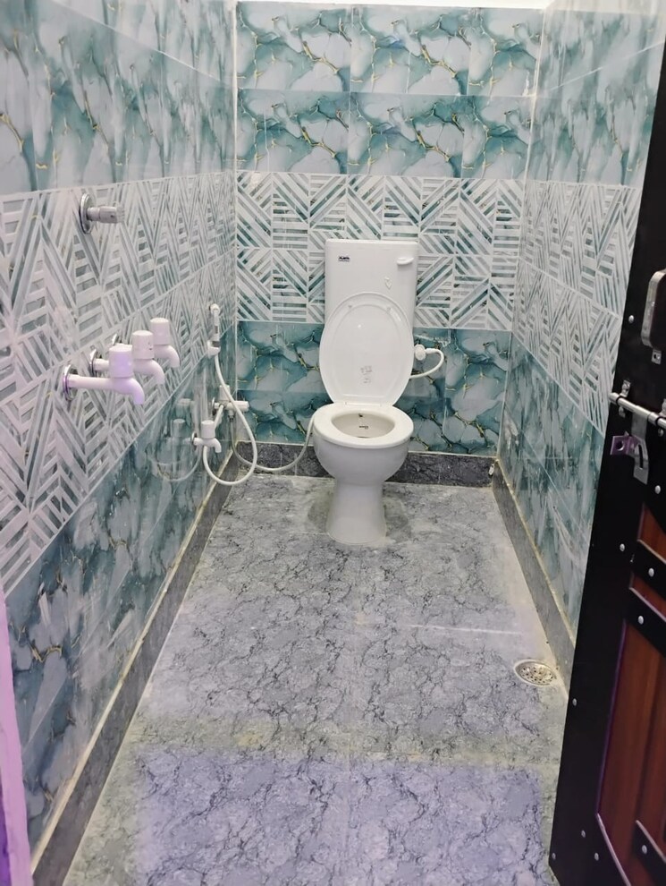 Balcony, solutrean-delta-city-centre 2.5 Bedroom 120 Sq.Mt. Independent House In Delta I Greater Noida Greater Noida 8593048