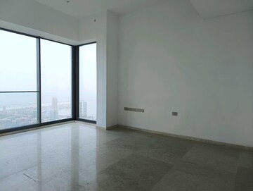 Room in 4 BHK Apartment at Rustomjee Crown, Prabhadevi – for Sale