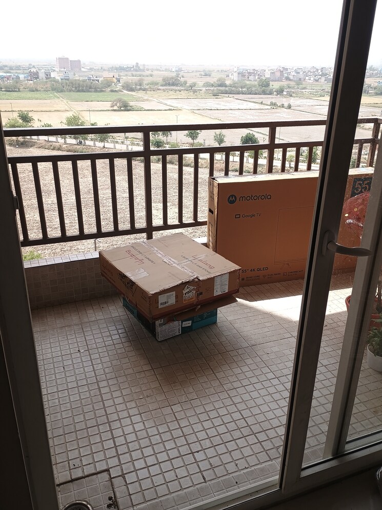 Balcony, adani-oyster-arcade 3 Bedroom 1689 Sq.Ft. Apartment In Sector 102 Gurgaon 8593076