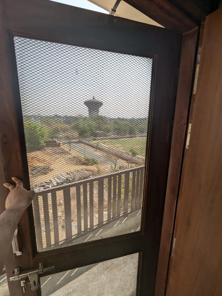 Balcony, migsun-vilaasa 4 Bedroom 2740 Sq.Ft. Apartment In Eta Ii Greater Noida Greater Noida 8593072