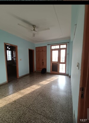 Room in 4 BHK Builder Floor at Huda CGHS, Sector 56 – for Sale