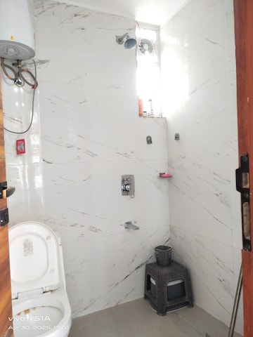 Attached Bathroom in 3 BHK Builder Floor at Shanti Kunj – for Rent