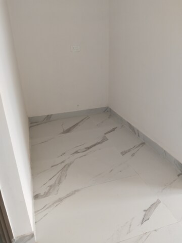 Room in 3.5 BHK Builder Floor at M3M Soulitude, Sector 89 – for Rent