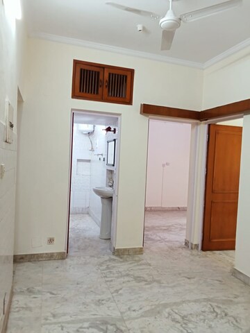 Building Lobby in 3 BHK Builder Floor at DDA Rosewood Apartments, Vasant Kunj – for Rent