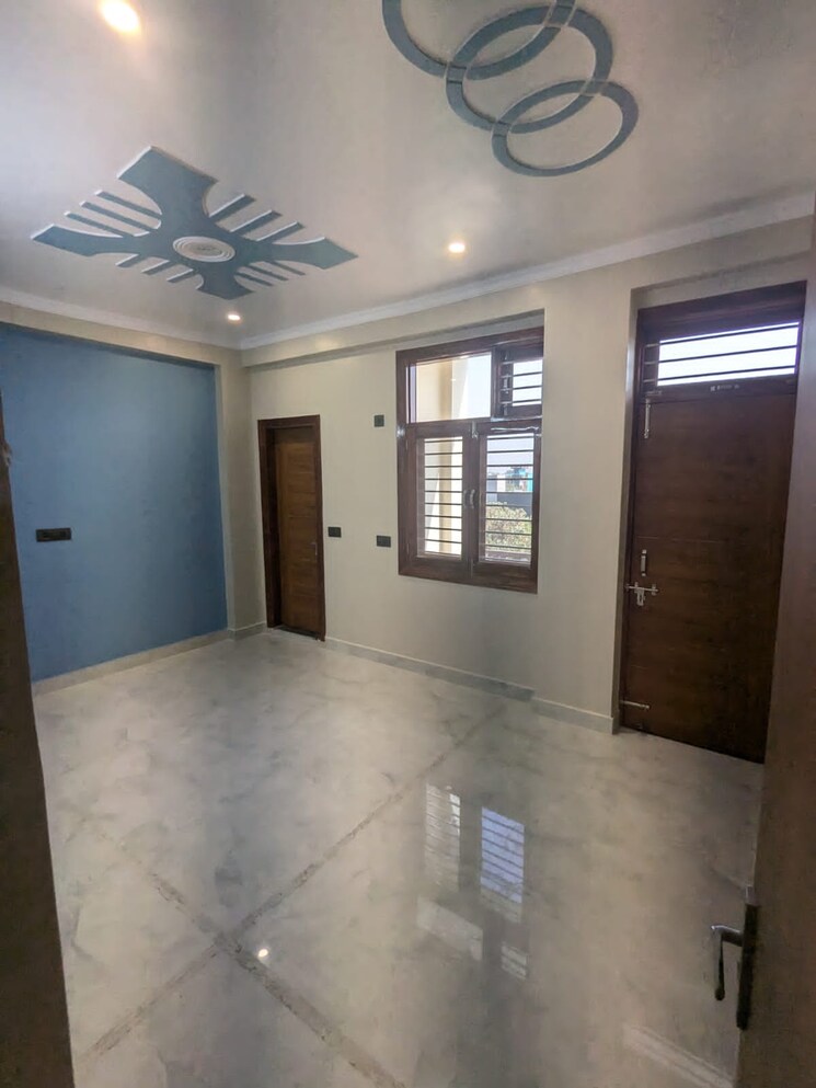 Room, migsun-vilaasa 4 Bedroom 1925 Sq.Ft. Apartment In Eta Ii Greater Noida Greater Noida 8593134