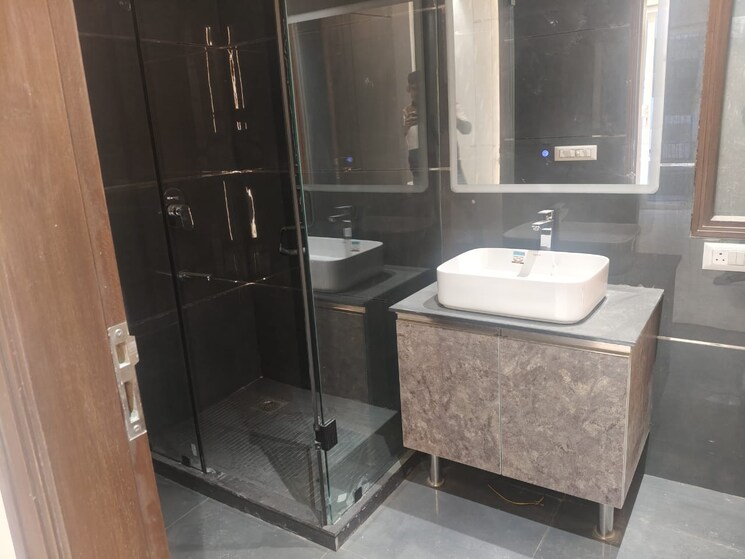 Bathroom, skywhales-vienna-greens 3 Bedroom 1550 Sq.Ft. Builder Floor In Sector 99a Gurgaon 8593144
