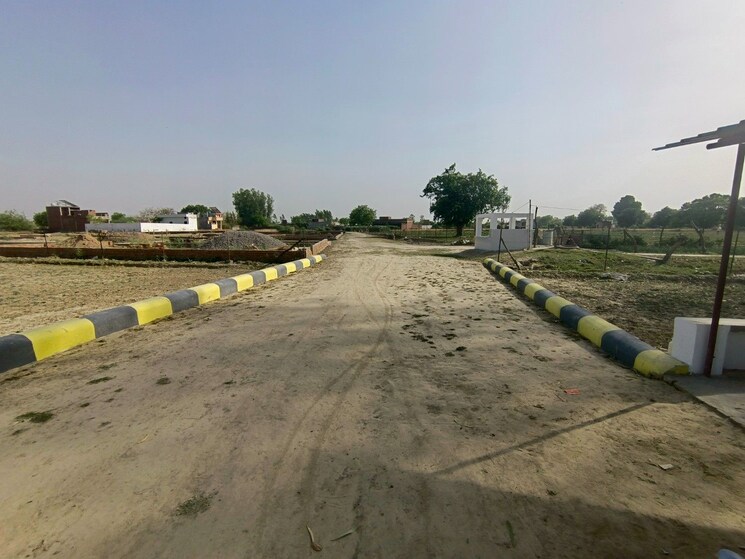 undefined, jankipuram extension  1000 Sq.Ft. Plot In Jankipuram Extension Lucknow 8593147