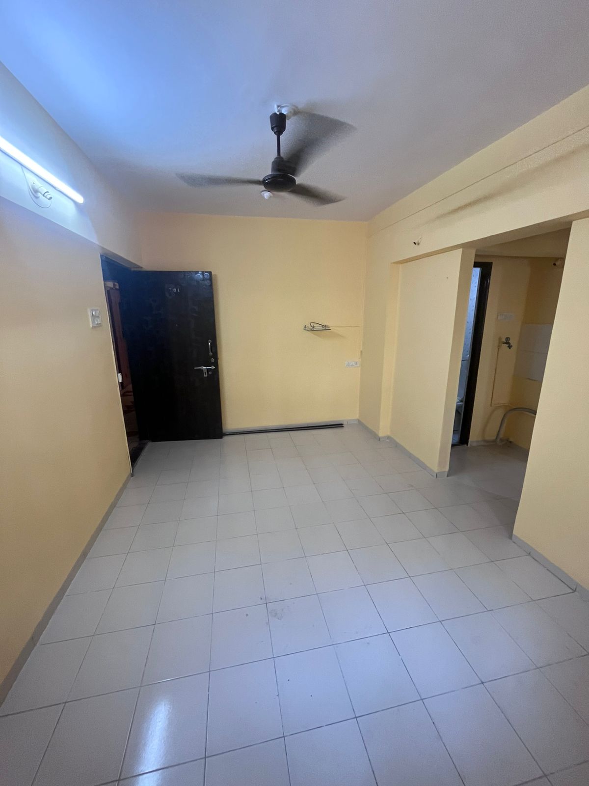 1 BHK Apartment For Rent in Kukreja Sai Deep