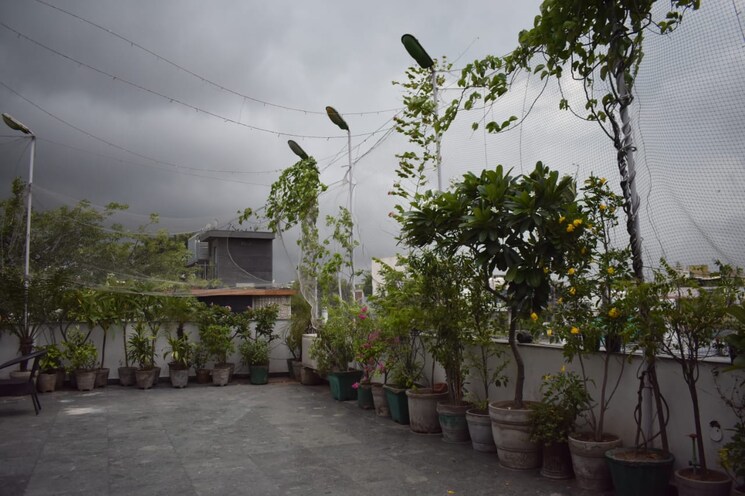 Exterior View, veera-safdarjung-enclave 3 Bedroom 1800 Sq.Ft. Apartment In Safdarjung Enclave Delhi 8593153