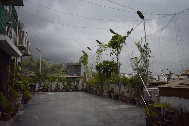 Exterior View, veera-safdarjung-enclave 3 Bedroom 1800 Sq.Ft. Apartment In Safdarjung Enclave Delhi 8593153