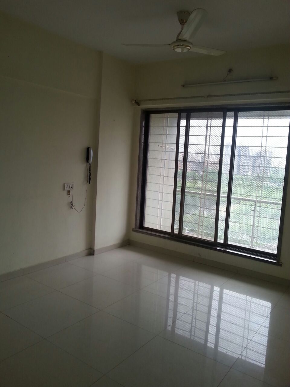 1 BHK + Extra Room Apartment For Rent in Man Opus