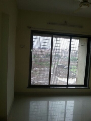 Room in 1 BHK Apartment at Man Opus, Mira Road – for Rent
