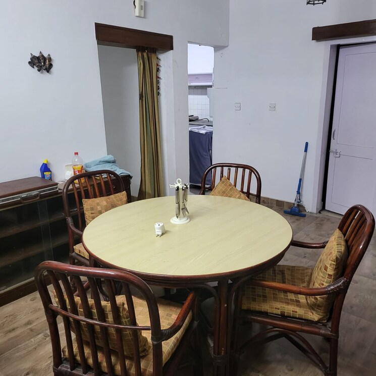 Master Bedroom, dda-rosewood-apartments 3 Bedroom 1500 Sq.Ft. Apartment In Vasant Kunj Delhi 8593208