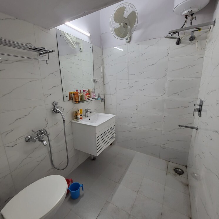 Bathroom, dda-rosewood-apartments 3 Bedroom 1500 Sq.Ft. Apartment In Vasant Kunj Delhi 8593208