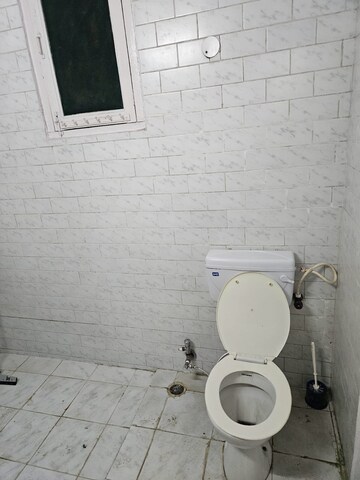 Bathroom in 3 BHK Apartment at DDA Rosewood Apartments, Vasant Kunj – for Rent