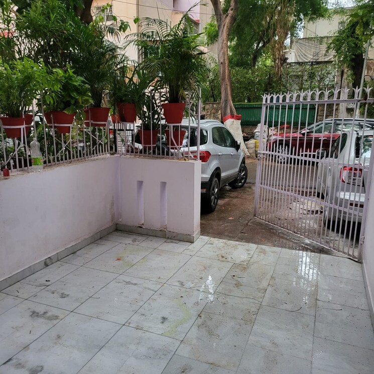 Balcony, dda-rosewood-apartments 3 Bedroom 1500 Sq.Ft. Apartment In Vasant Kunj Delhi 8593208