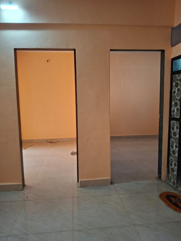 Room, dombivli east 2 Bedroom 650 Sq.Ft. Apartment In Dombivli East Thane 8593178