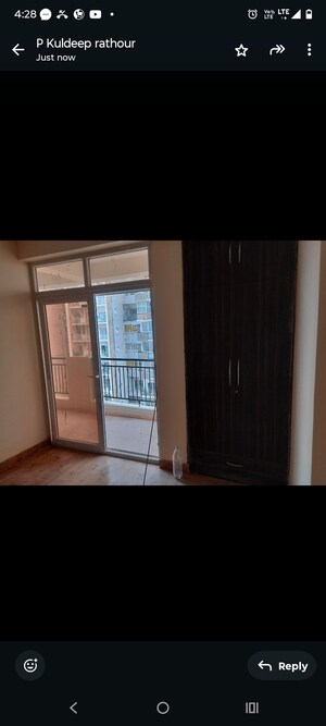 Room in 2.5 BHK Apartment at Gardenia Gitanjali, Vasundhara Sector 16 – for Sale