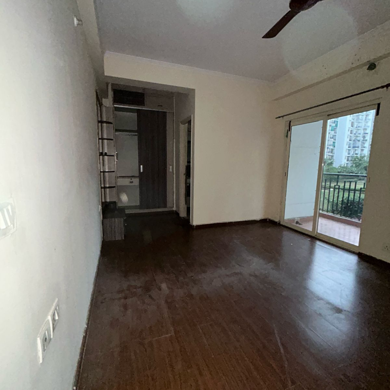 3 BHK + Study Room Apartment For Rent in Maxblis White House