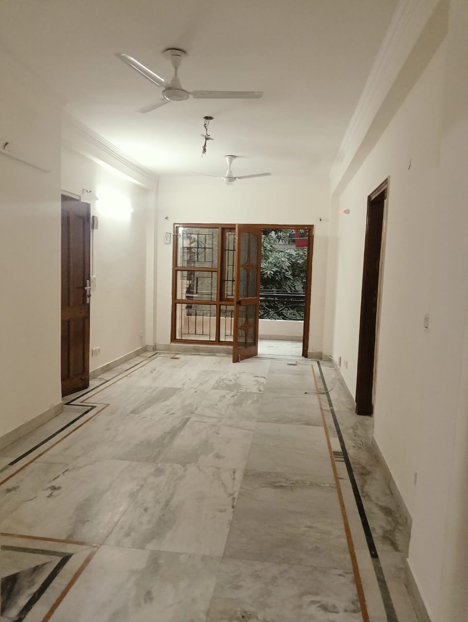 3 BHK + Pooja Room,Servant Room Builder Floor For Rent in SS Mayfield Gardens