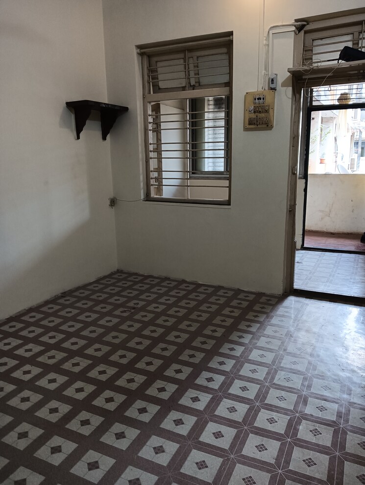 Bedroom, ramanand-chs 1 RK 450 Sq.Ft. Apartment In Vile Parle East Mumbai 8593288