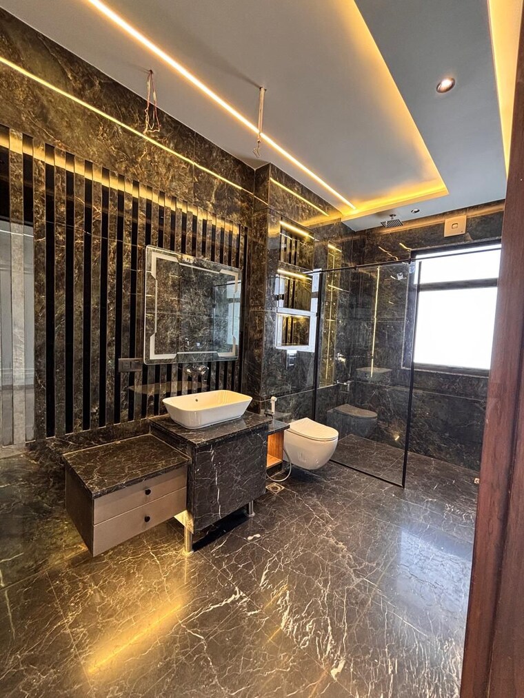 Living Room, bptp-amstoria 3 Bedroom 2700 Sq.Ft. Builder Floor In Sector 102 Gurgaon 8593387