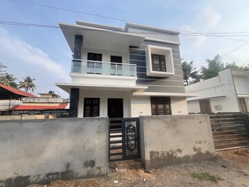 4 BHK Villa For Sale in Ollur