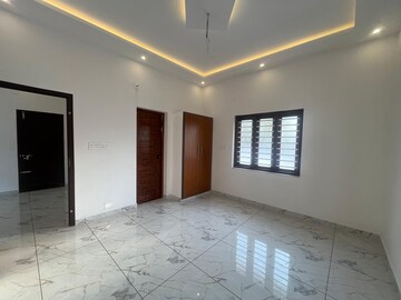 Room in 4 BHK Villa at Ollur – for Sale