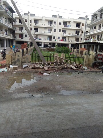  Plot For Sale in Virat Nagar